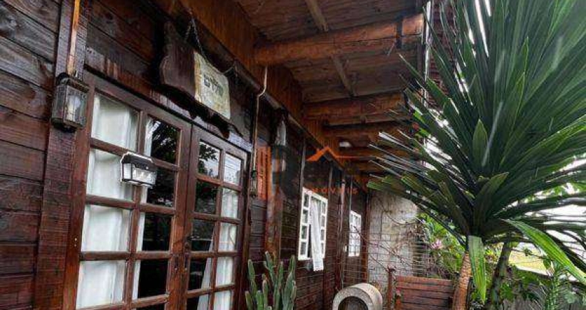 Casa com 4 quartos à venda no Rio Pequeno, Camboriú 
