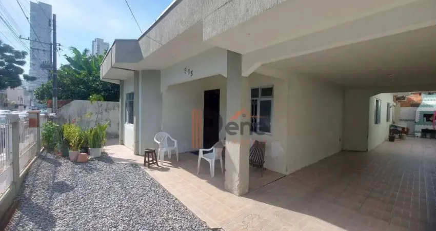 Casa comercial com 2 salas à venda no Centro, Balneário Camboriú 