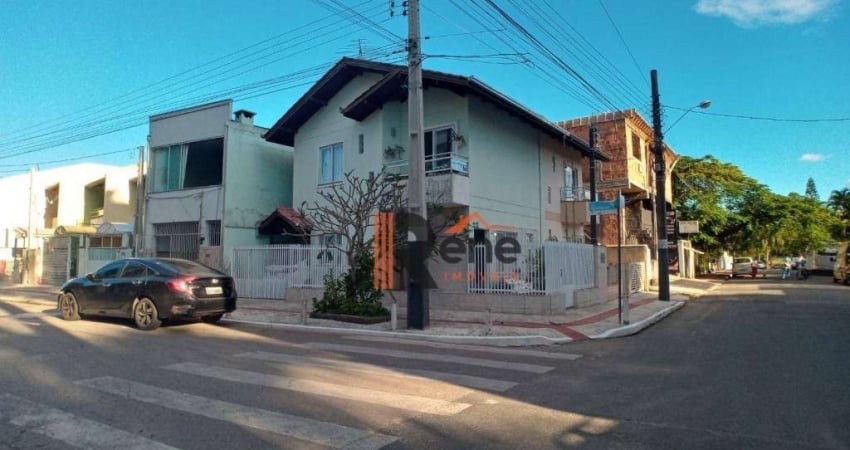 Casa com 2 dormitórios à venda, 66 m² por R$ 670.000,00 - Vila Real - Balneário Camboriú/SC