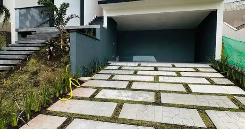 Casa em condomínio fechado com 3 quartos à venda no Fazenda Rodeio, Mogi das Cruzes