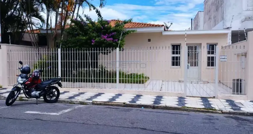 Casa térrea com 03 dormitórios, sendo 01 suíte, à venda no centro de mogi das cruzes - sp