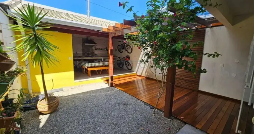 Sobrado de 200m², com 03 dormitórios, sendo 01 suíte, à venda no residencial colinas, mogi das cruzes - sp