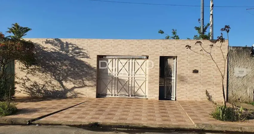 Casa Térrea de 134m² com 02 dormitórios, à venda no Jardim Santos Dumont III, Mogi das Cruzes - SP
