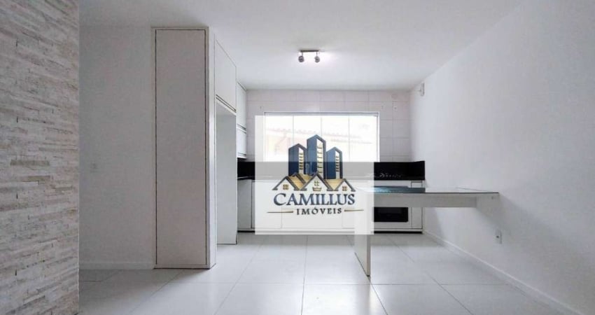 Apartamento Financiavel com 2 dormitórios à venda, 50 m² por R$ 395.000 - Carianos - Florianópolis/SC