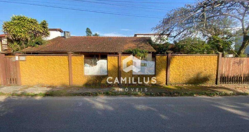 Casa com 3 dormitórios à venda, 120 m² por R$ 830.000 - Campeche - Florianópolis/SC