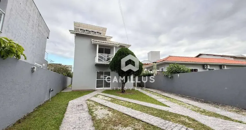 Casa com 2 dormitórios à venda, 120 m² por R$ 890.000,00 - Campeche - Florianópolis/SC