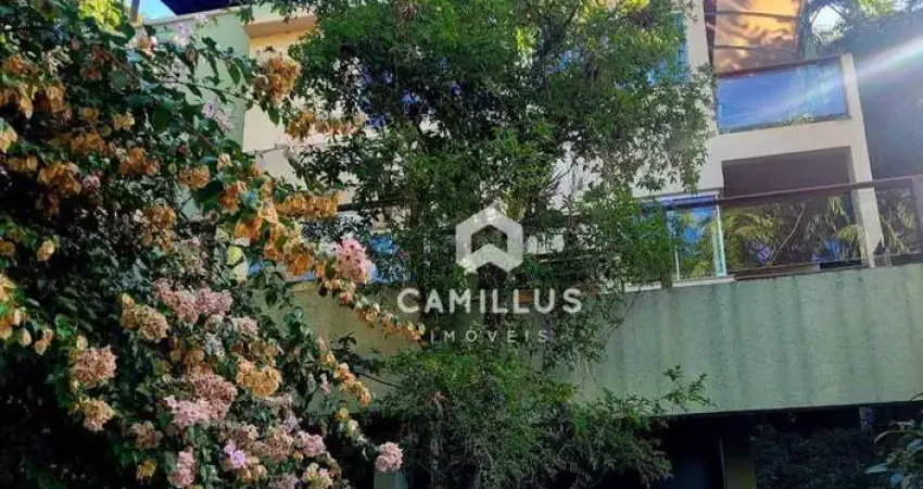 Casa com 3 dormitórios à venda, 200 m² por R$ 2.120.000,00 - Lagoa da Conceição - Florianópolis/SC