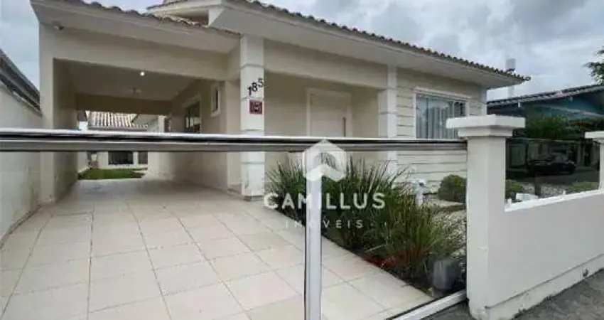 Casa com 3 dormitórios à venda, 154 m² por R$ 1.430.000,00 - Carianos - Florianópolis/SC