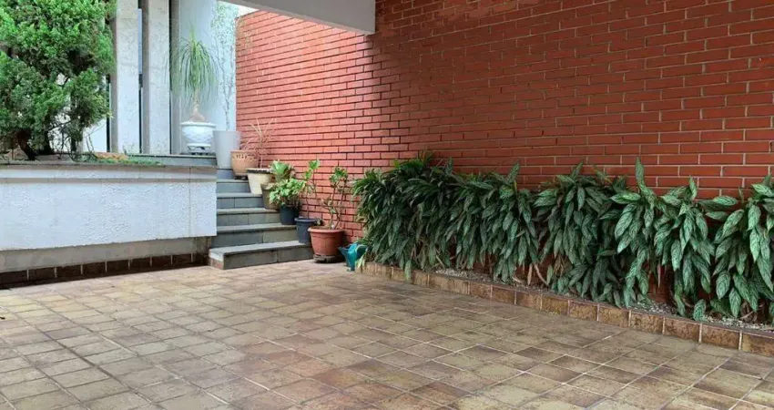 Casa com 4 dormitórios à venda, 233 m² por R$ 1.200.000,00 - Bosque da Saúde - São Paulo/SP