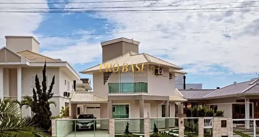 Casa em condomínio fechado com 3 quartos à venda na Rua Monte Cambirela, 1, Praia de Fora, Palhoça