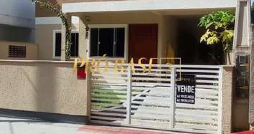 Casa com 3 quartos à venda na Gilberto Gerlach 364, 470, Forquilhas, São José