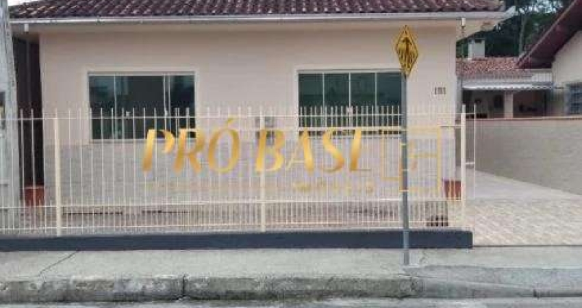 Casa com 3 quartos à venda na Rua Vila Real, 151, Forquilhas, São José