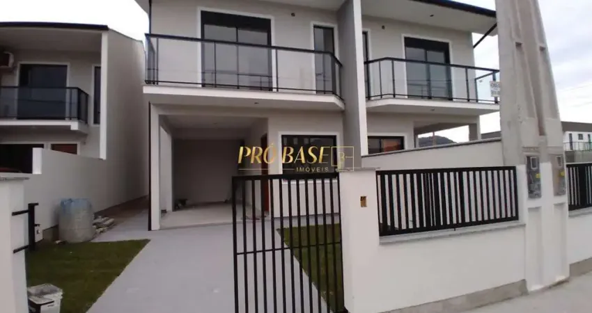 Casa com 3 quartos à venda na Rua Genuino Pereira da Silva, 83, Forquilhas, São José