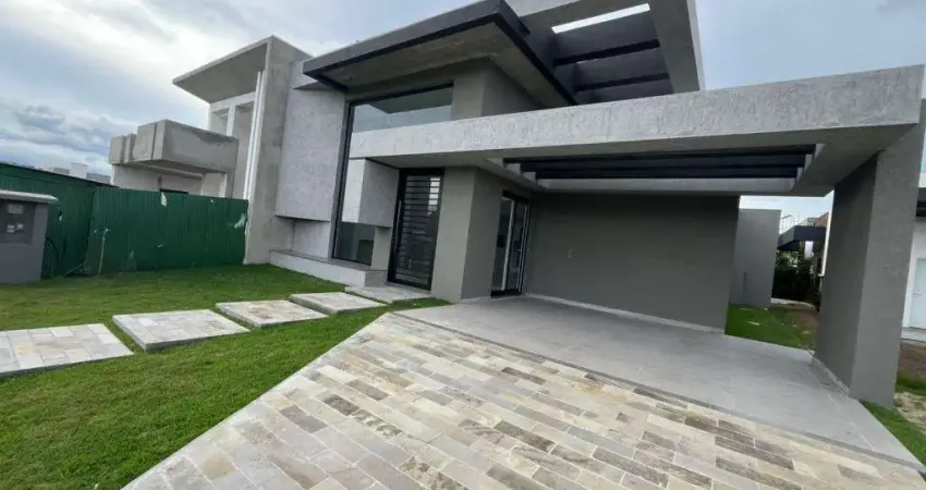 Casa térrea à venda com 3 Suítes, no condomínio Terrasul, condomínio fechado, 2 vagas