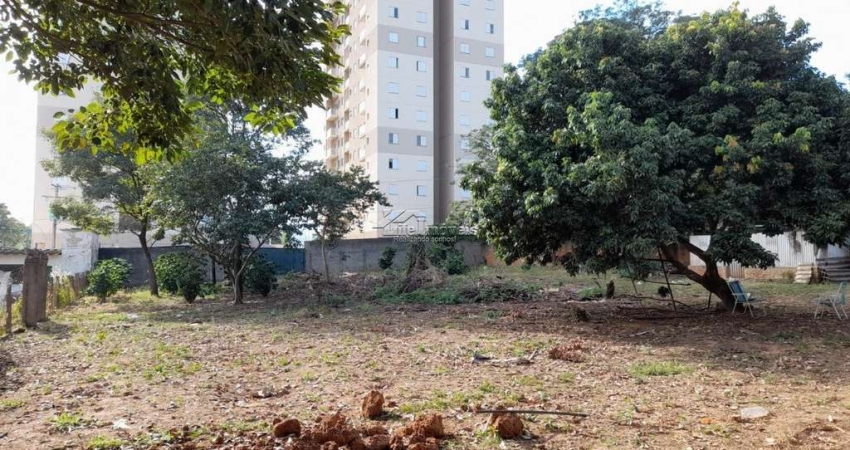 Terreno à venda na Adriano Martinho Barbosa, 35, Jardim Girassol, Hortolândia