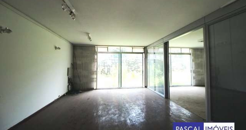 Casa com 3 quartos à venda na Augusto Ribeiro Filho, 20, Campo Belo, São Paulo