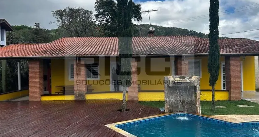 Chácara à Venda na Estrada Beija-Flor - Botujuru - Mogi das Cruzes/SP