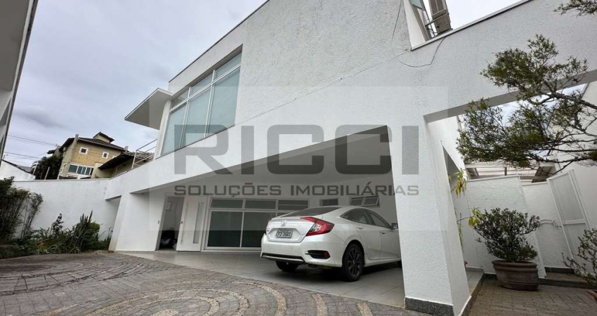 Sobrado à Venda no Bairro Vila Oliveira - Mogi das Cruzes-SP