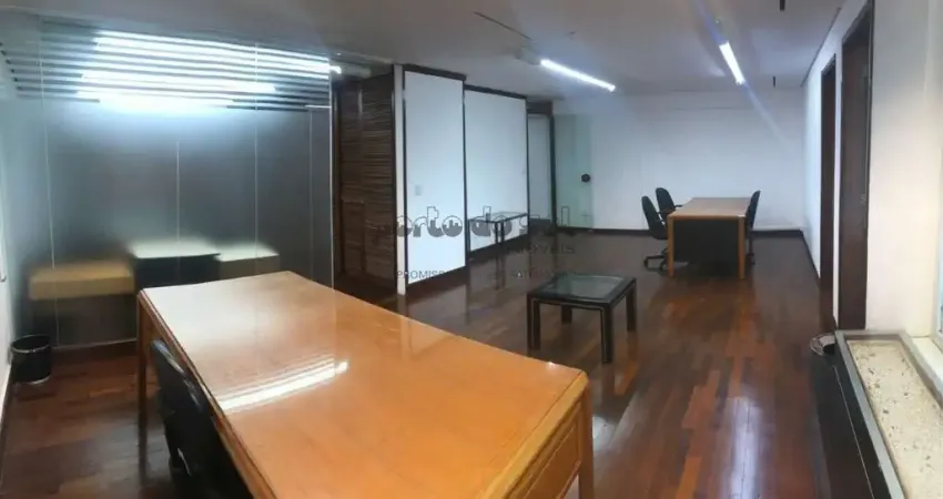 Sala comercial para alugar na Rua Riachuelo, 1098, Centro Histórico, Porto Alegre