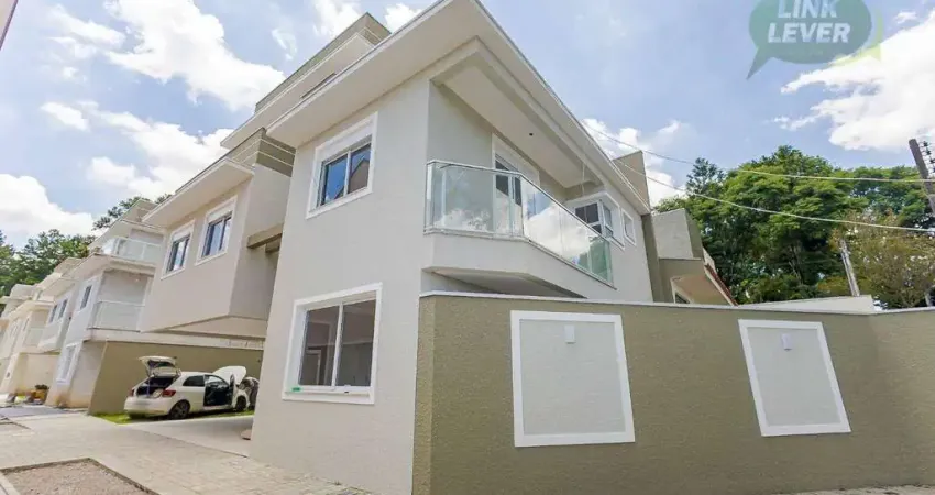 Sobrado com 4 dormitórios à venda, 275 m² por R$ 1.500.000 - Bacacheri - Curitiba/PR