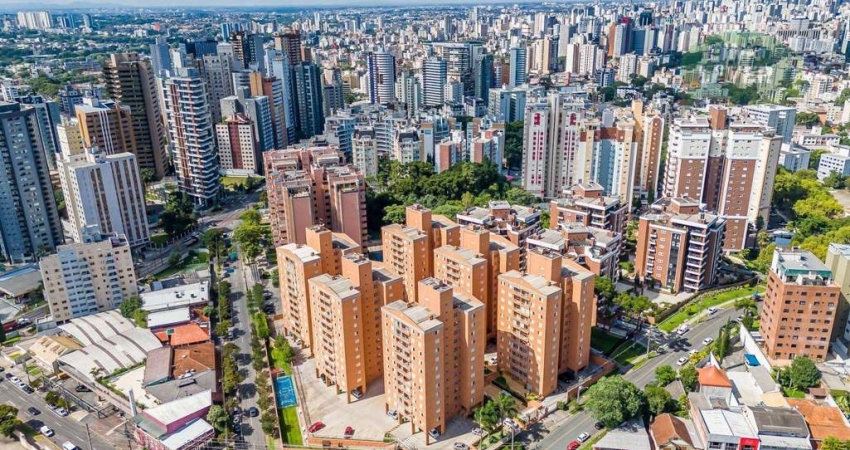 Apartamento com 3 dormitórios à venda, 74 m² por R$ 538.000 - Cabral - Curitiba/PR