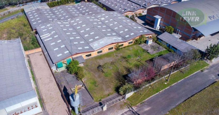 Galpão para alugar, 4257 m² por R$ 46.866/mês - Atuba - Curitiba/PR