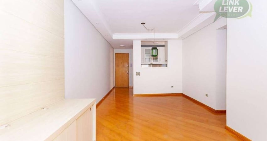 Apartamento com 3 dormitórios para alugar, 75 m² por R$ 3.744,00/mês - Ahú - Curitiba/PR