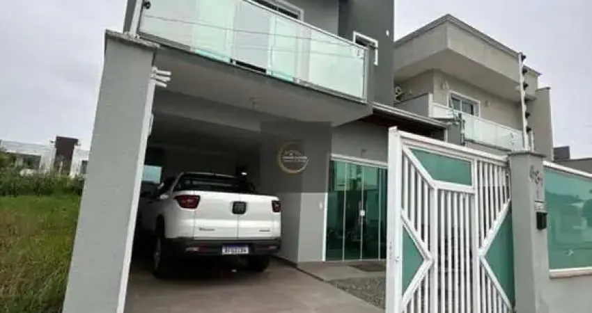 Sobrado à Venda em Barra Velha – Itajuba- A apenas 700 metros da praia!