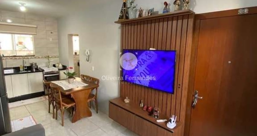 Apartamento com 2 quartos semi mobiliado no Aventureiro