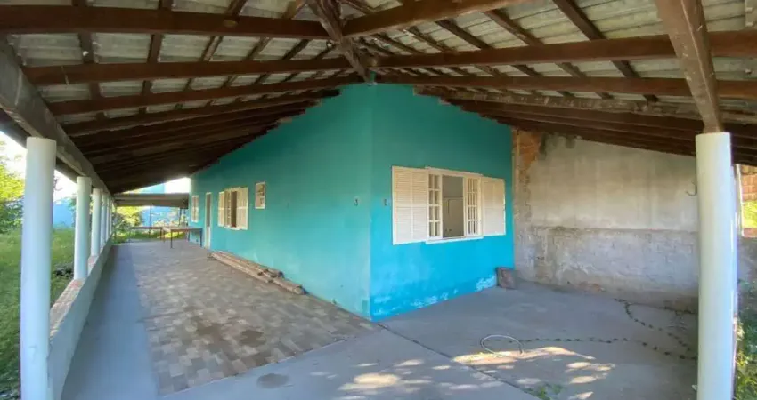 Sobrado com 3 dormitórios à venda, 129 m² por R$ 450.000,00 - Mariluz - Itapoá/S