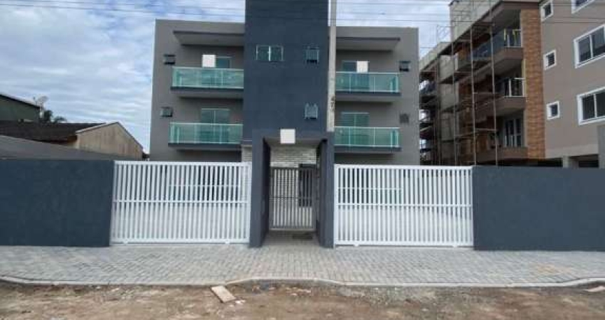 Vende-se Apartamento novo e térreo em Itapoá SC. Apenas 400 metros da praia