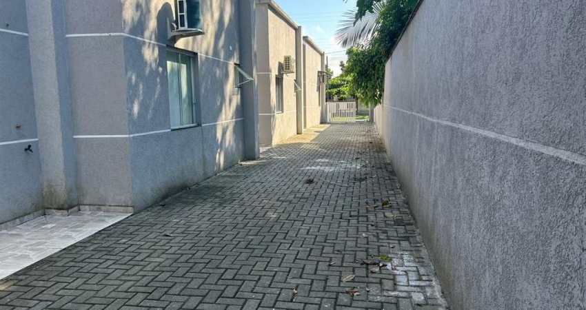 Casa com 2 dormitórios à venda, 57 m² por R$ 330.000,00 - Brasília - Itapoá/SC