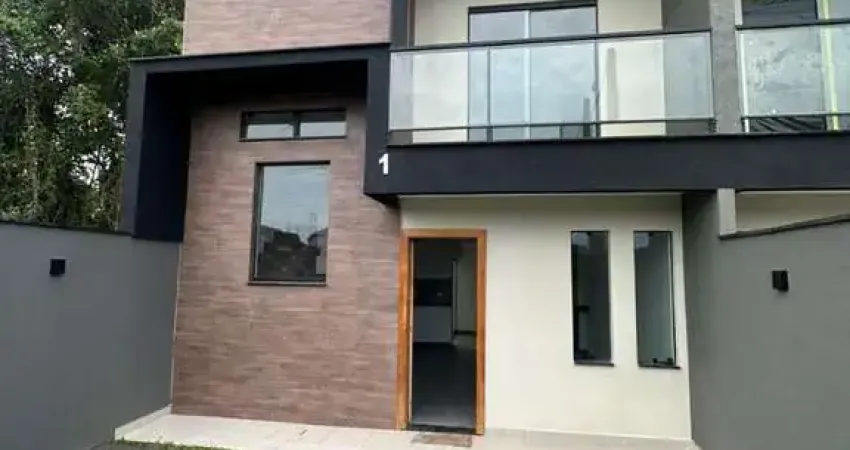 Sobrado com 2 dormitórios à venda por R$ 420.000,00 - Rainha do Mar - Itapoá/SC