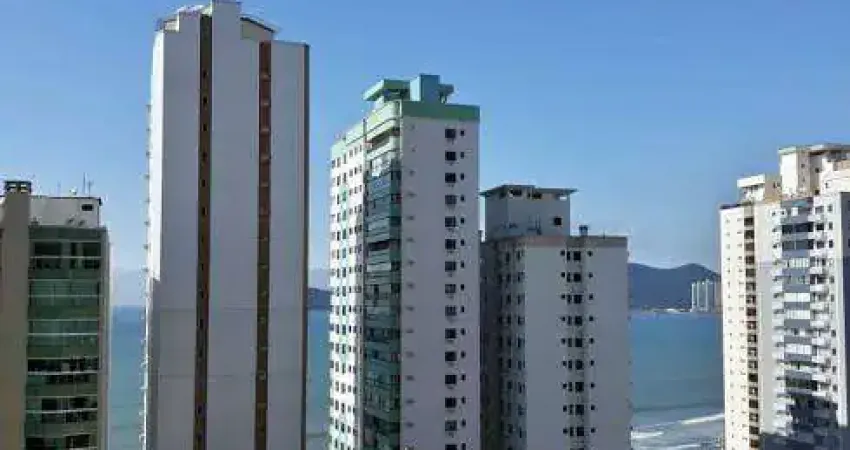 Apartamento de 159 metros quadrados no bairro Barra Norte com 4 quartos