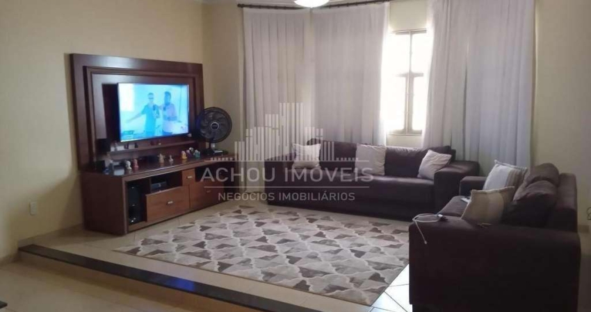 Sobrado para Venda em Jaboticabal, Nova Jaboticabal, 5 dormitórios, 2 suítes, 3 banheiros, 4 vagas