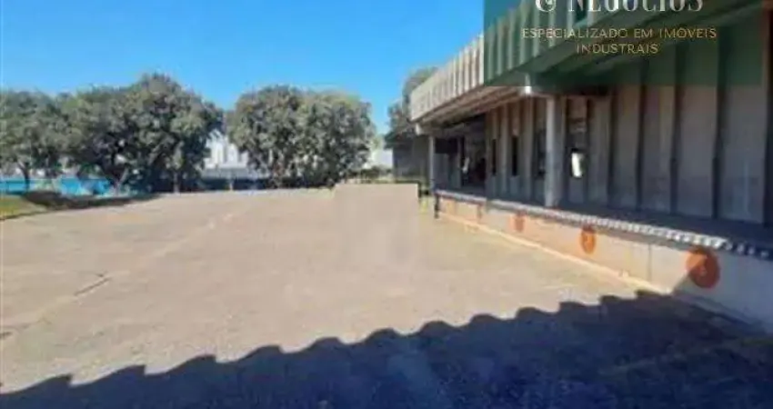 Barracão / Galpão / Depósito para alugar no Tamboré, Barueri