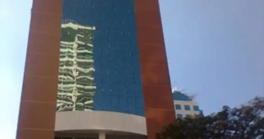 Casa comercial à venda no Alphaville, Barueri