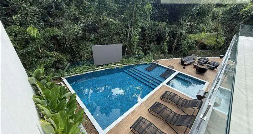 Casas no Litoral para venda em Bertioga no bairro Riviera de São Lourenço
