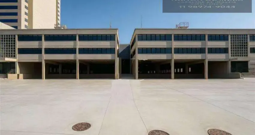 Barracão / Galpão / Depósito para alugar no Alphaville, Barueri 