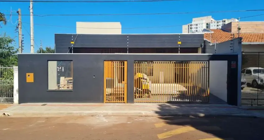 Casa para Venda em Londrina, Caravelle, 3 dormitórios, 1 suíte, 3 banheiros, 3 vagas