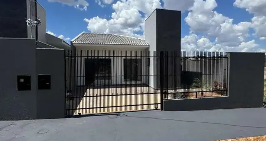 Casa à venda na Rua Manoel da Silveira, Jardim Guairacá, Maringá