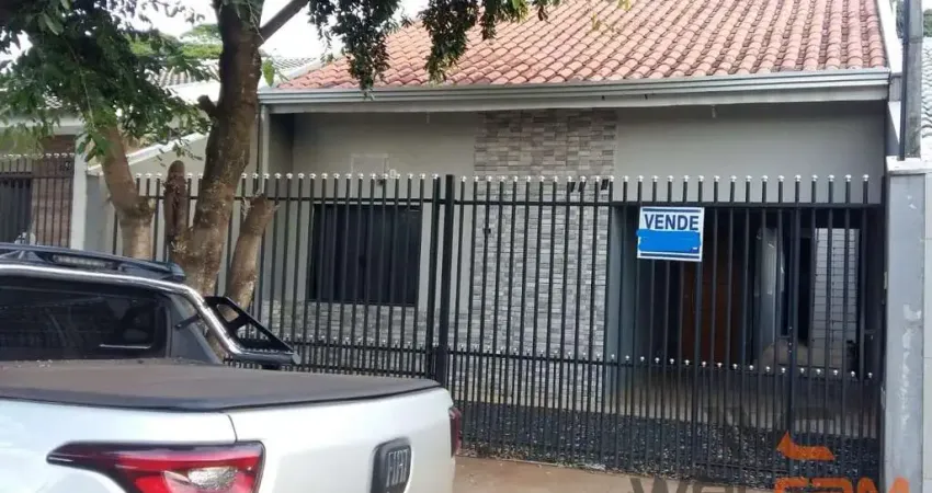 Casa à venda na Rua Pioneiro Raimundo Bueno de Magalhães, Jardim São Francisco, Maringá