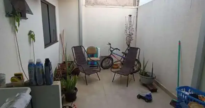 Casa com 2 quartos à venda na Rua Ana Coronado Marquioto, Jardim Paulista, Maringá