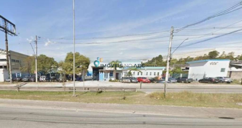 Área Industrial / Galpão a venda em Mauá, 3.700 m² área construida
