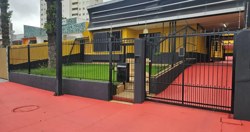 Casa comercial com 7 salas à venda na Praça Raimundo Correia, 4121, Jardim Shangri la, Londrina