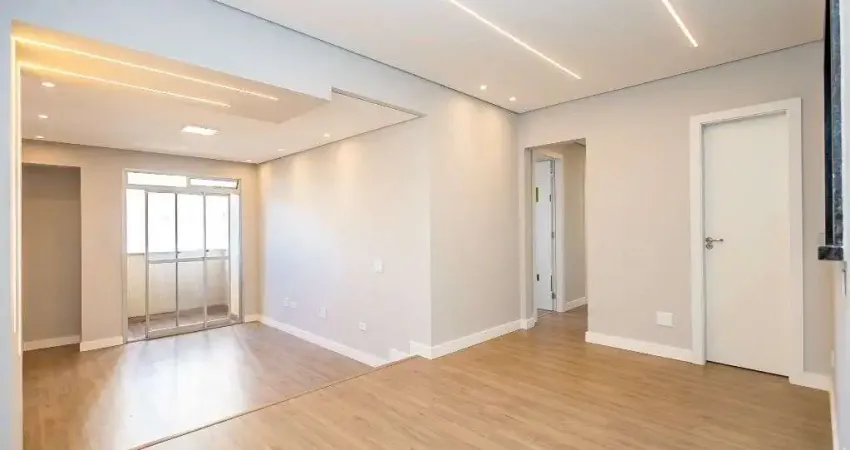 Apartamento reformado no cristo rei 95m² com 4 quartos 1 suíte 1 vaga cajuru