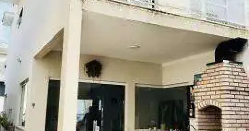 Lindo sobrado com piscina para venda no bairro villa di cesar, localizado na cidade de mogi das cruzes / sp.