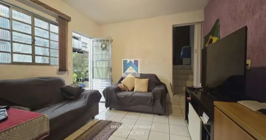 Casa para venda no bairro vila lavínia, localizado na cidade de mogi das cruzes / sp, ponto de referência loja cotac.