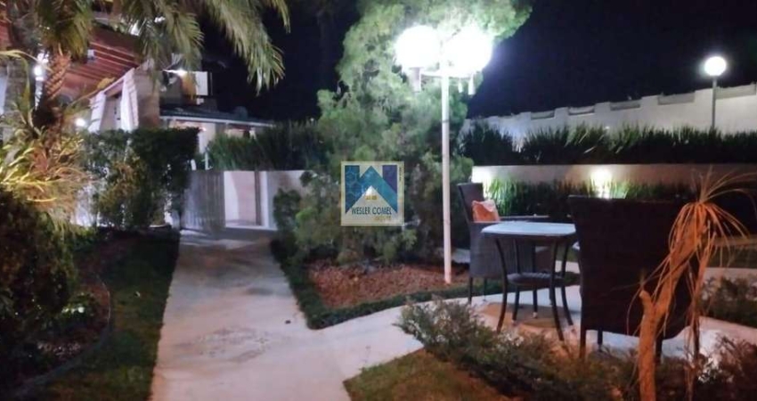 Ótimo sobrado em condomínio, conseito flat 5 suítes, com piscina para Venda no bairro Morada da Praia, localizado na cid