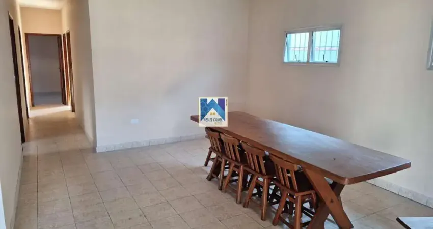 2 Casas Térreas para Venda no bairro Indaiá, localizado na cidade de Bertioga / SP.